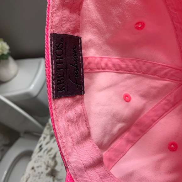 Pink NASA hat - Picture 7 of 8